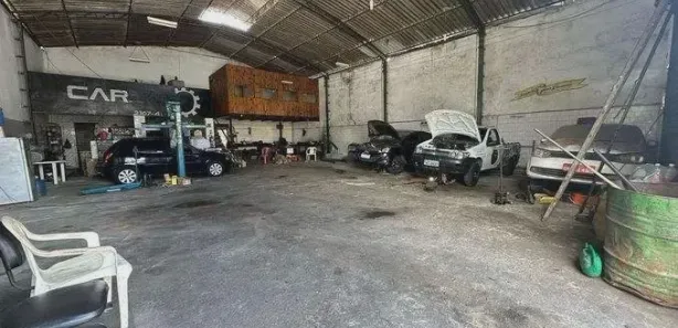 Garagem à venda, 221m² no Industrial, Aracaju