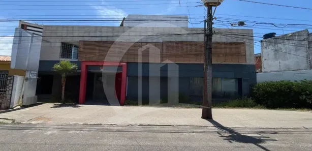 Galpão / Depósito / Armazém para alugar, 83m² no São José, Aracaju