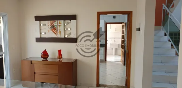 Sobrado com 3 Quartos para alugar, 200m² no Itapeva, Votorantim