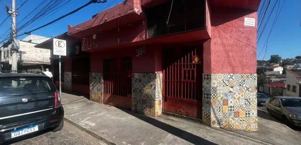 Loja / Salão / Ponto Comercial com 3 Quartos à venda, 280m² no Salgado Filho, Belo Horizonte