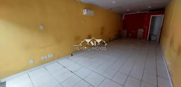 Loja / Salão / Ponto Comercial para alugar, 32m² no Corrêas, Petrópolis