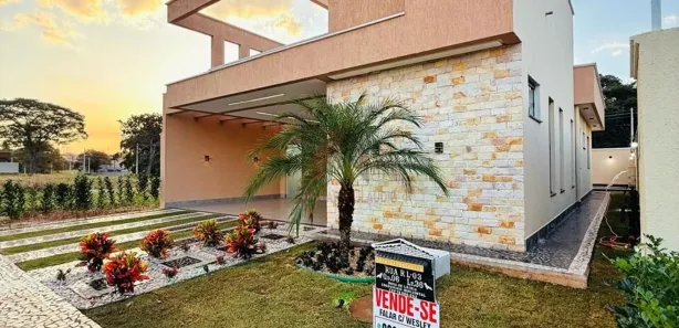 Casa com 3 Quartos à venda, 131m² no Rosa de Leiria Condomínio Horizontal, Goianira