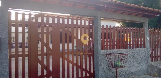 Casa com 2 Quartos para alugar, 222m² no Nova Esperança, Rio das Ostras