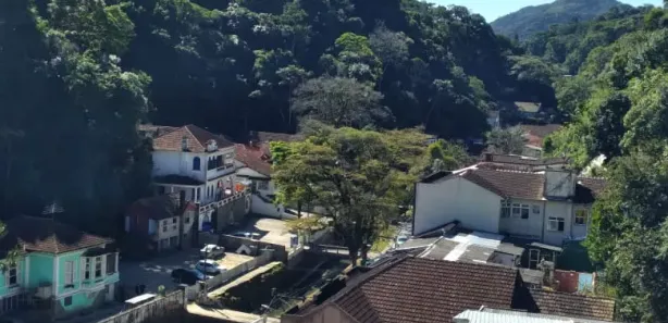Apartamento com 1 Quarto à venda, 48m² no Coronel Veiga, Petrópolis
