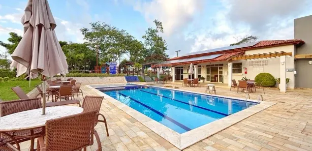 Casa de Condomínio com 4 Quartos para alugar, 137m² no Portão, Lauro de Freitas