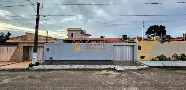Casa com 4 Quartos à venda, 254m² no Pitimbu, Natal
