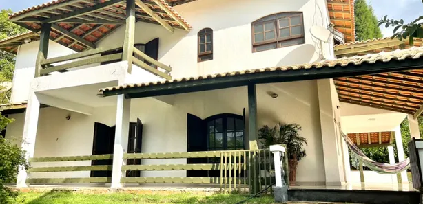 Casa de Condomínio com 4 Quartos à venda, 2500m² no Centro, 