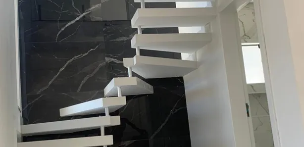 Sobrado com 2 Quartos à venda, 135m² no Parque Real, Pouso Alegre
