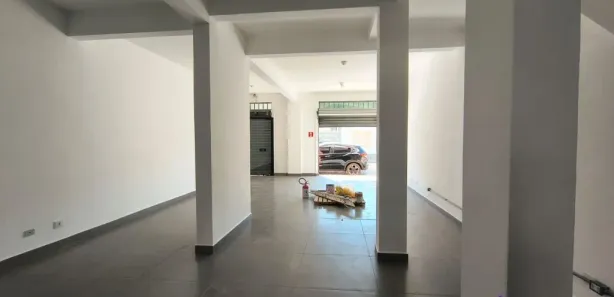 Loja / Salão / Ponto Comercial para alugar, 110m² no Centro, Atibaia