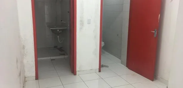Loja / Salão / Ponto Comercial para alugar, 136m² no Centro, Campos dos Goytacazes