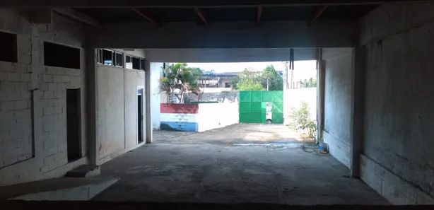 Galpão / Depósito / Armazém para alugar, 700m² no Raul Veiga, São Gonçalo