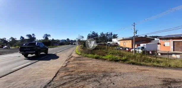 Galpão / Depósito / Armazém com 2 Quartos à venda, 496m² no Camobi, Santa Maria