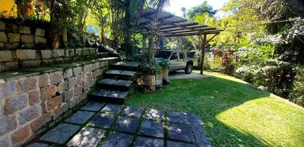 Casa de Condomínio com 2 Quartos à venda, 100m² no Limoeiro, Guapimirim