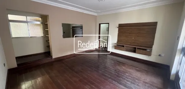 Casa com 4 Quartos à venda, 262m² no Ano Bom, Barra Mansa