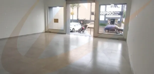 Loja / Salão / Ponto Comercial para alugar, 200m² no Conjunto Del Condor, Arapongas