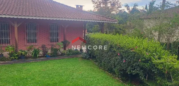 Casa com 4 Quartos à venda, 800m² no Val Flor, Embu-Guaçu