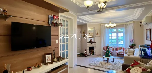 Sobrado com 3 Quartos à venda, 234m² no Ahú, Curitiba