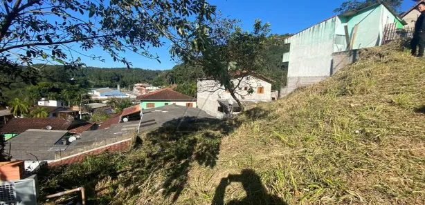Terreno / Lote / Condomínio à venda, 250m² no Paiol do Meio, São Lourenço da Serra