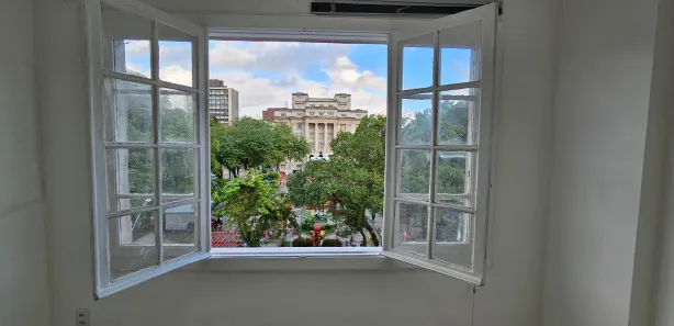 Conjunto Comercial / Sala para alugar, 15m² no Centro, Santos