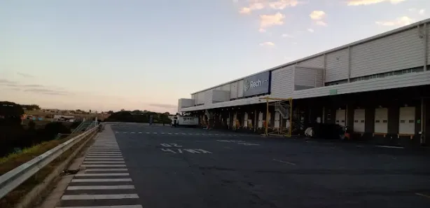 Galpão / Depósito / Armazém para alugar, 3376m² no Setor Central, Hidrolândia