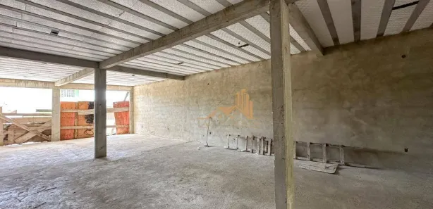 Loja / Salão / Ponto Comercial à venda, 145m² no Porto da Aldeia, São Pedro da Aldeia