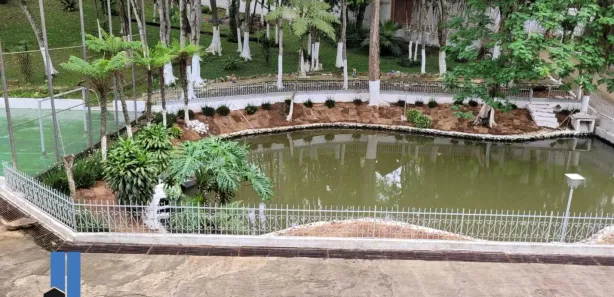 Fazenda / Sítio / Chácara com 3 Quartos à venda, 4900m² no Jardim Pinheirinho, Embu das Artes