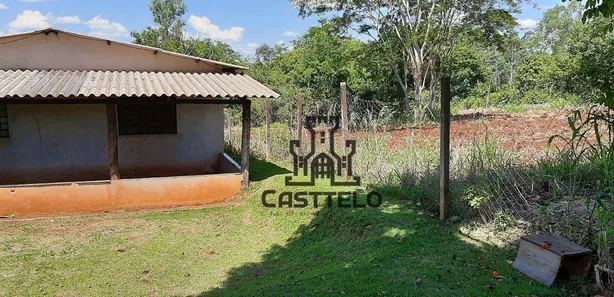 Fazenda / Sítio / Chácara com 2 Quartos à venda, 100m² no Assaí, Assaí