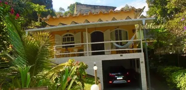 Casa de Condomínio com 3 Quartos à venda, 170m² no Caneca Fina, Guapimirim
