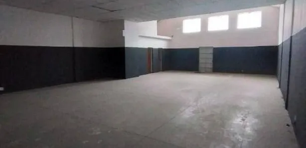 Loja / Salão / Ponto Comercial à venda, 200m² no Campo do Galvão, Guaratinguetá