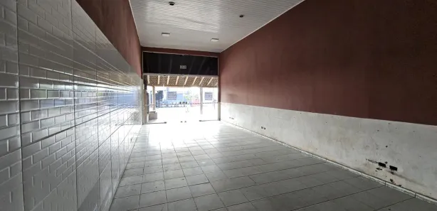 Loja / Salão / Ponto Comercial para alugar, 60m² no Jardim Diamantina, Apucarana
