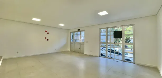 Loja / Salão / Ponto Comercial com 2 Quartos para venda ou aluguel, 89m² no Centro, Santa Maria