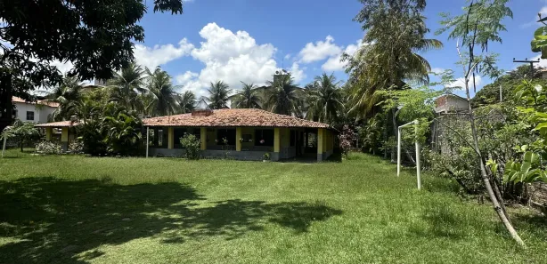 Fazenda / Sítio / Chácara com 3 Quartos para venda ou aluguel, 2033m² no Jangurussu, Fortaleza