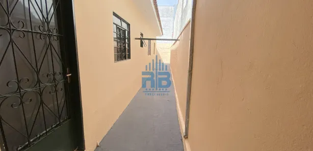Casa com 3 Quartos para alugar, 252m² no Parque Residencial Servantes II, Presidente Prudente