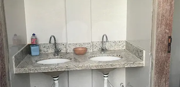 Loja / Salão / Ponto Comercial para alugar, 140m² no Marina, Armação dos Búzios
