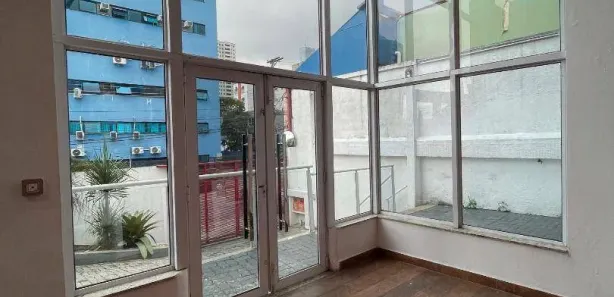Prédio Inteiro para alugar, 473m² no Vila Bocaina, Mauá