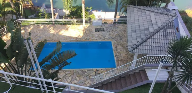 Sobrado com 5 Quartos à venda, 1500m² no , Igaratá