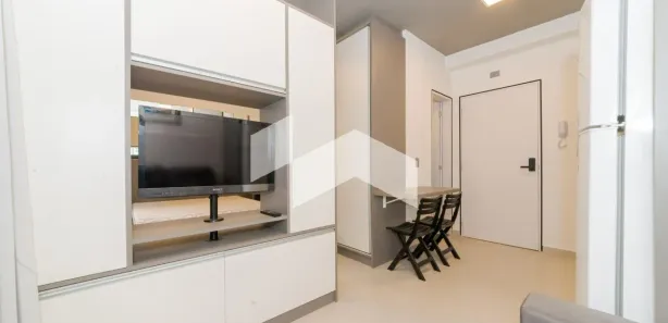 Apartamento com 1 Quarto para alugar, 24m² no Bigorrilho, Curitiba