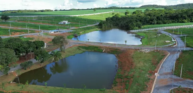 Terreno / Lote / Condomínio à venda, 400m² no , Leopoldo de Bulhões