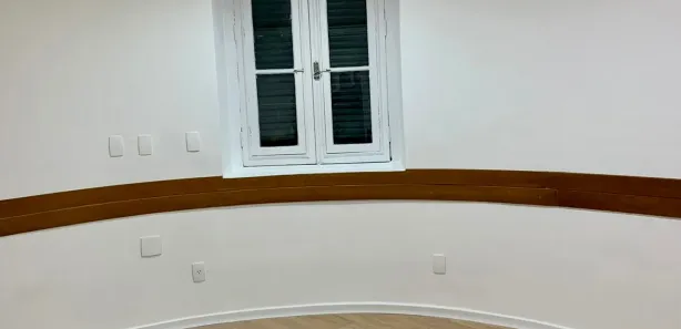 Loja / Salão / Ponto Comercial para alugar, 200m² no Centro, Petrópolis