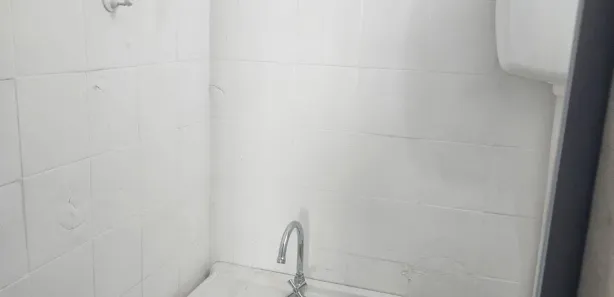 Conjunto Comercial / Sala com 1 Quarto para alugar, 28m² no Jardim Vinte e Cinco de Agosto, Duque de Caxias