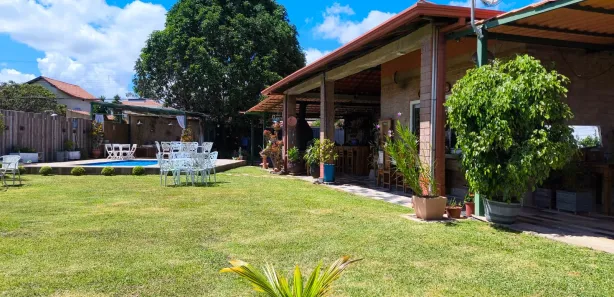 Casa de Condomínio com 5 Quartos à venda, 450m² no Região dos Lagos, Brasília