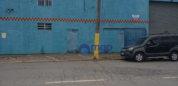 Galpão / Depósito / Armazém para alugar, 1600m² no Parque São Pedro, Itaquaquecetuba