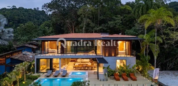 Casa de Condomínio com 6 Quartos à venda, 550m² no , Paraty
