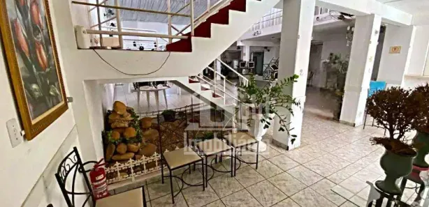 Prédio Inteiro para alugar, 943m² no Vila Tibério, Ribeirão Preto