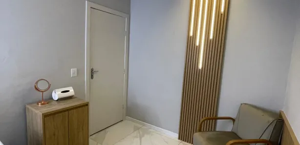 Loja / Salão / Ponto Comercial para alugar, 25m² no Jardim Social, Curitiba