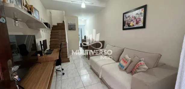 Sobrado com 2 Quartos à venda, 64m² no Guilhermina, Praia Grande