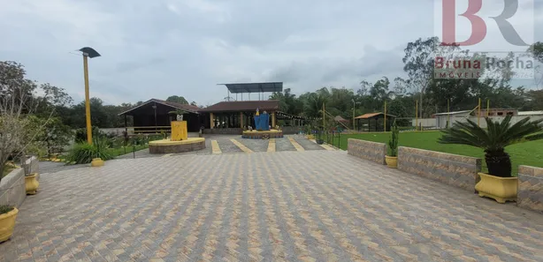 Fazenda / Sítio / Chácara com 4 Quartos à venda, 7200m² no Vale das Pedrinhas, Guapimirim