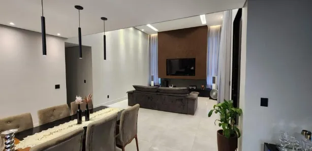 Casa com 4 Quartos à venda, 345m² no Gran Royalle Aeroporto, Confins