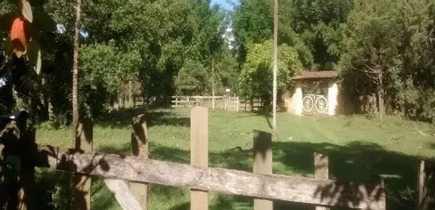 Fazenda / Sítio / Chácara com 3 Quartos à venda, 27200m² no Rodeio, Sarapuí