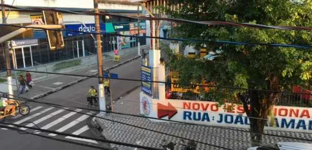 Conjunto Comercial / Sala com 1 Quarto para alugar, 90m² no Catiapoa, São Vicente